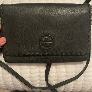 Tory bomb black crossbody